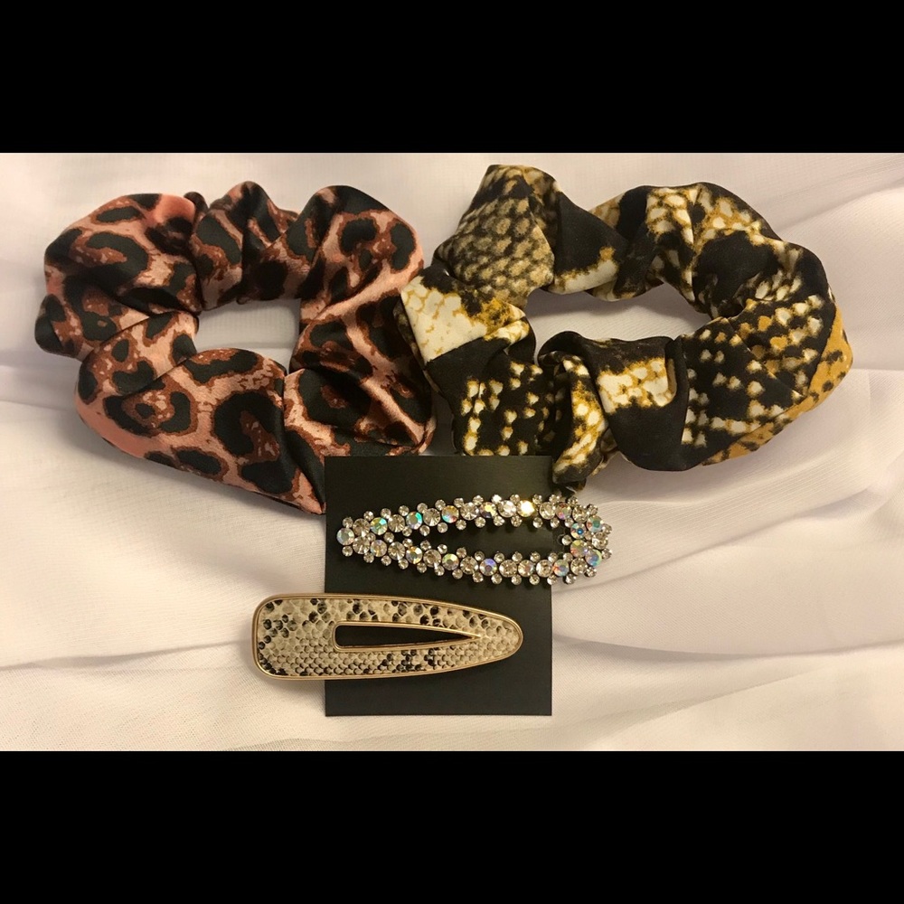 ✨NEW✨ Hair Scrunchies Hair Clips Animal Print
